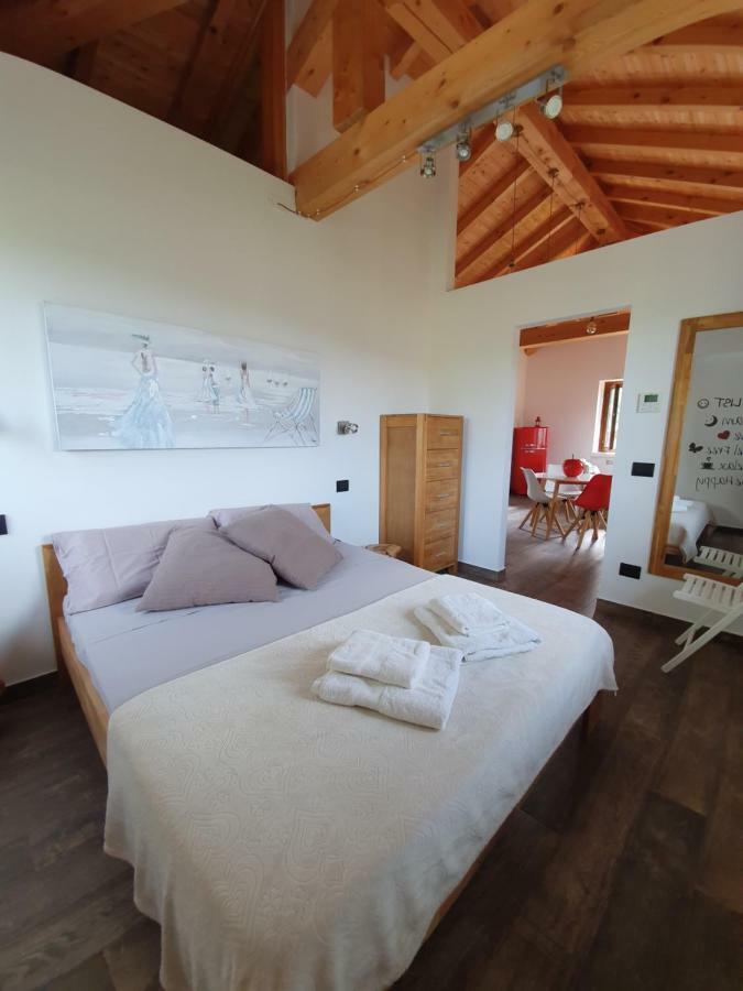 Agriturismo Podere Nigriano Salò Cameră foto